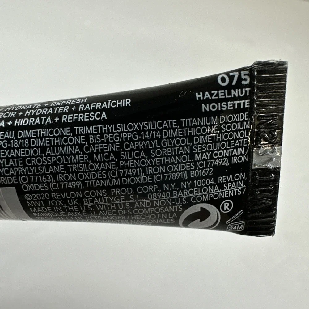 Revlon ColorStay Skin Awaken 5-in-1 Concealer Hazelnut #075 New